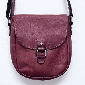 Leather Crossbody Purse-Like New Condition!